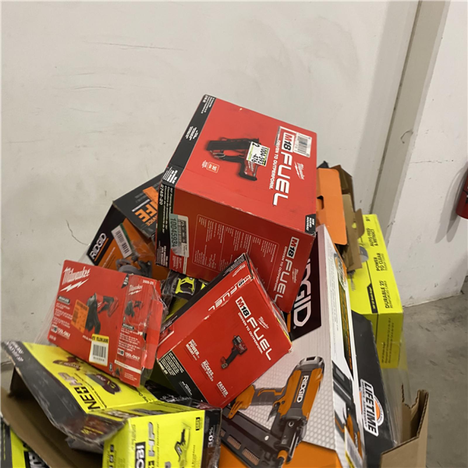Dallas Location - As-Is Tool Pallet