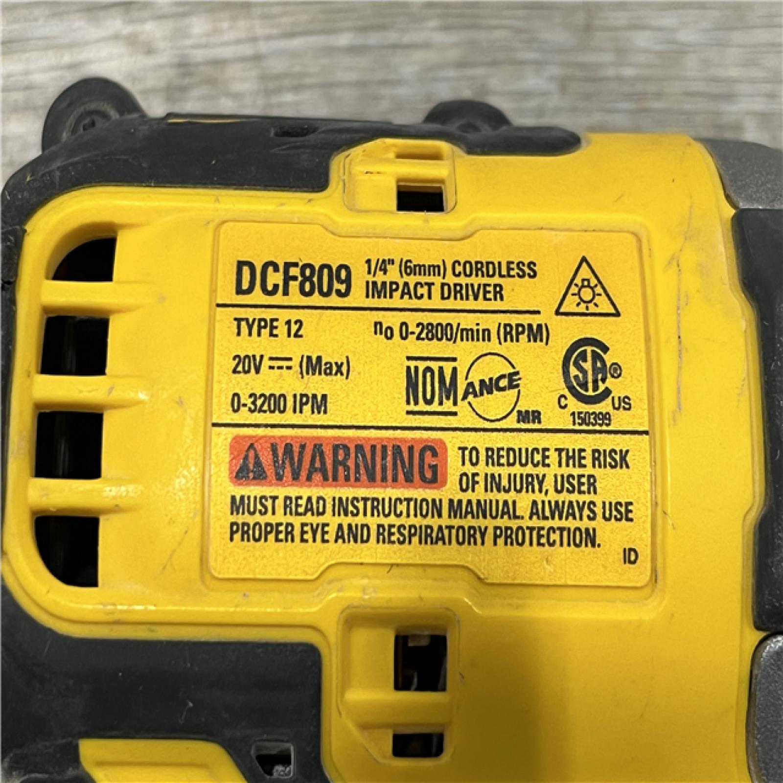 AS-IS DEWALT Atomic 20V Max Lithium-Ion Brushless Cordless Compact 1/4 in. Impact Driver Kit