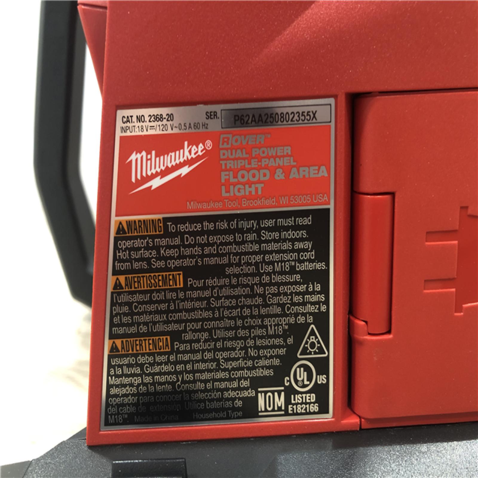 AS-IS Milwaukee M18 4500 Lm LED Battery Handheld Flood Light