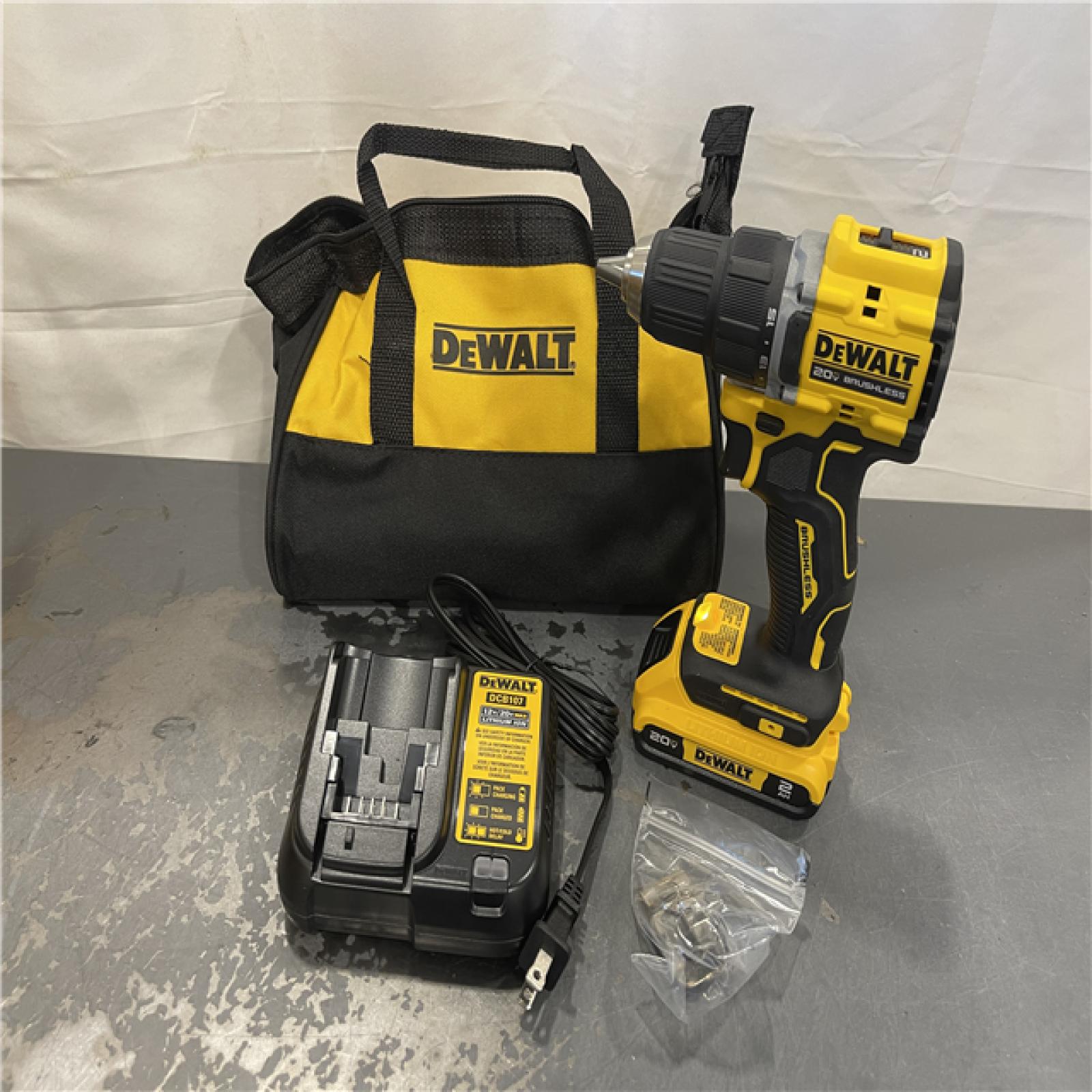 AS-IS - DEWALT ATOMIC 20-Volt Lithium-Ion Cordless Compact 1/2 in. Drill/Driver Kit