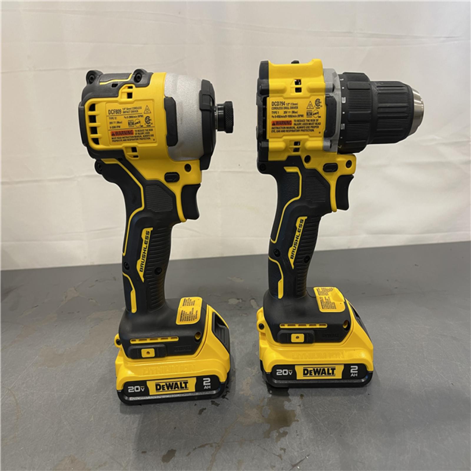AS-IS - Dewalt ATOMIC 20-Volt MAX Lithium-Ion Cordless Combo Kit