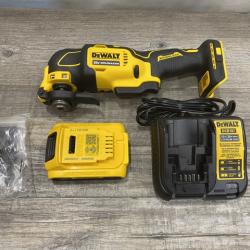 AS-IS DEWALT ATOMIC 20V MAX Cordless Brushless Oscillating Multi Tool Kit
