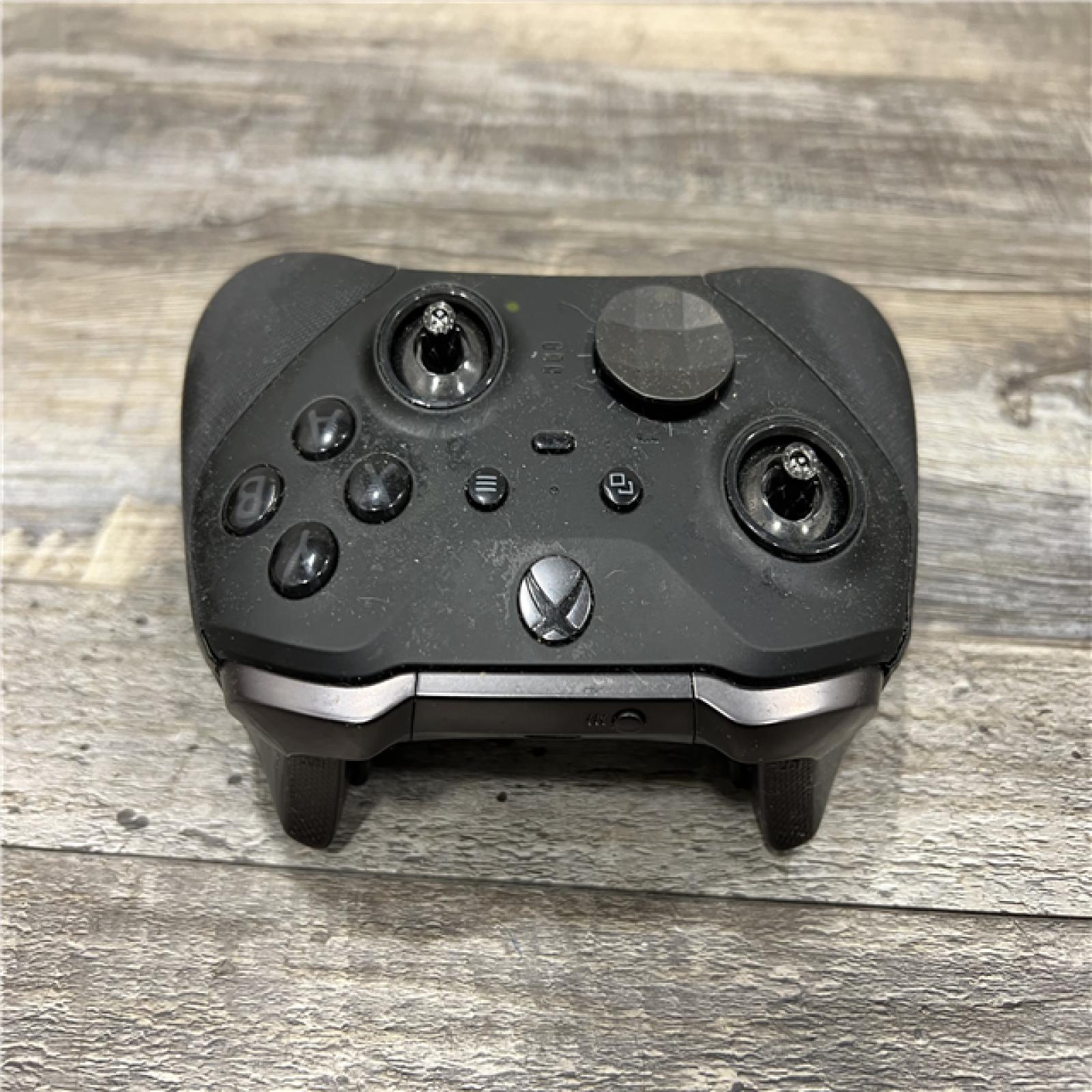 AS-IS Microsoft - Elite Series 2 Core Wireless Controller