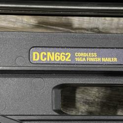 AS-IS DEWALT 20V MAX XR 16-Gauge Lithium-Ion Cordless Finish Nailer (Tool Only)