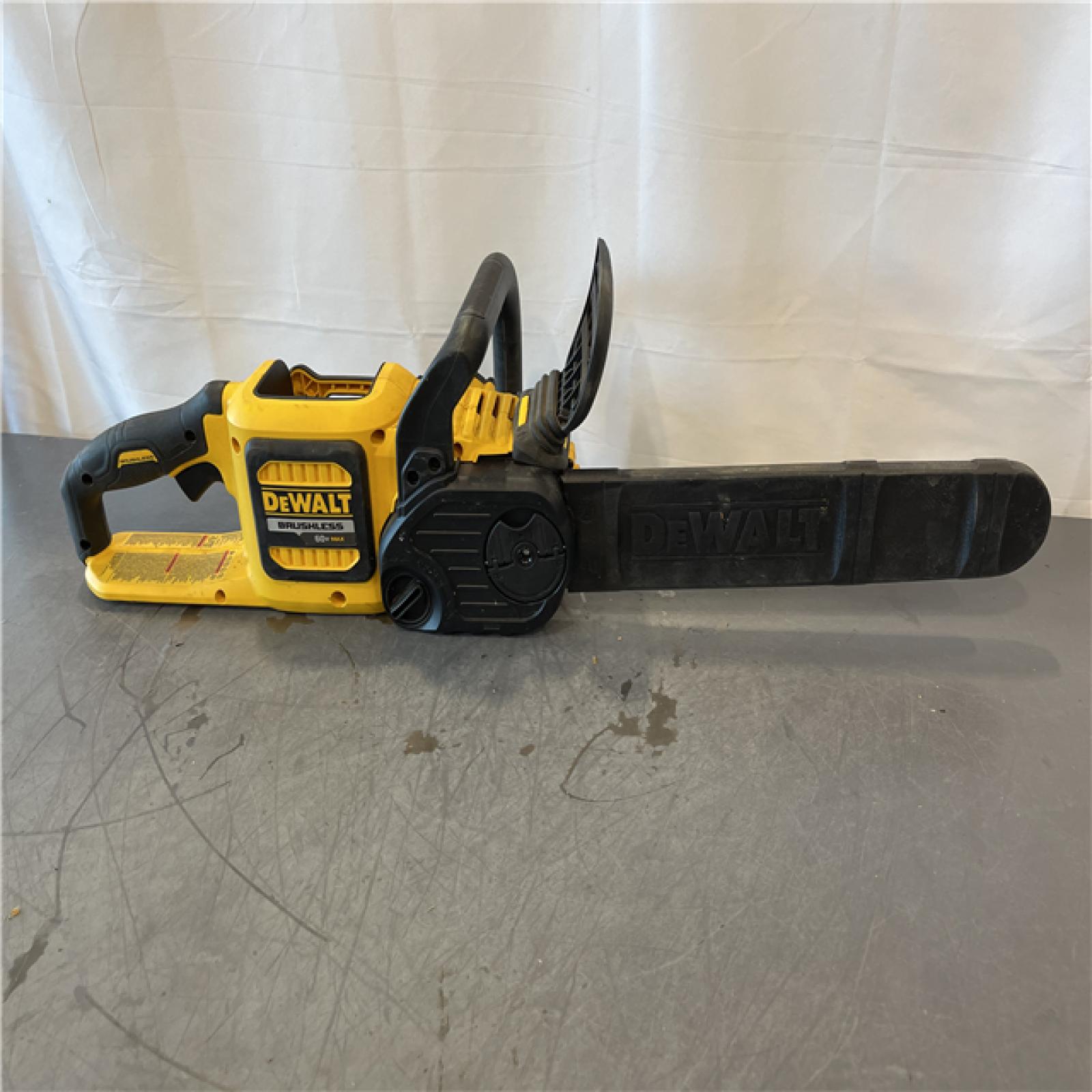 AS-IS - DEWALT FLEXVOLT 60V MAX 16in. Brushless Cordless Battery Powered Chainsaw (Tool Only)