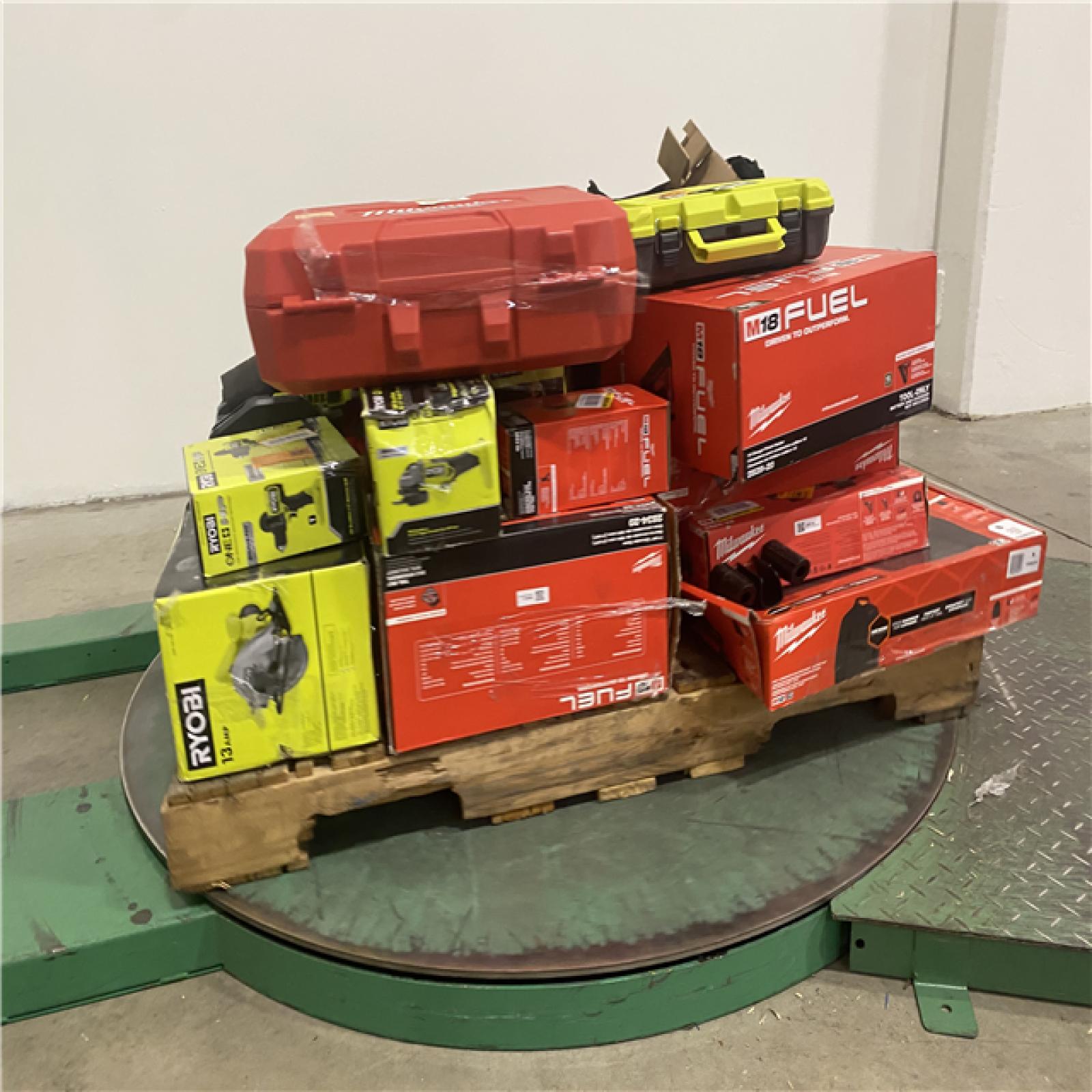 Dallas Location - As-Is Tool Pallet