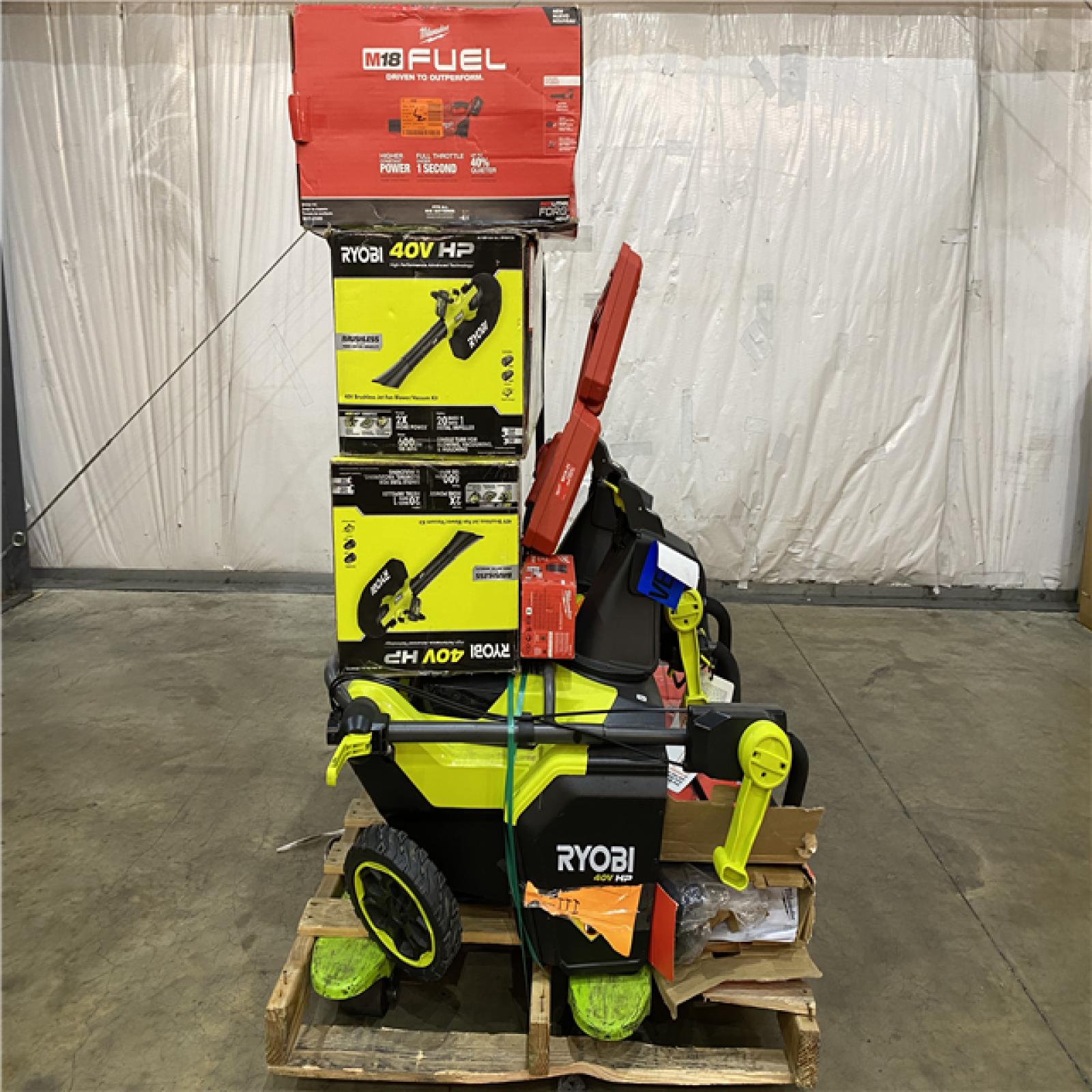 Houston Location AS IS - Tool Pallet