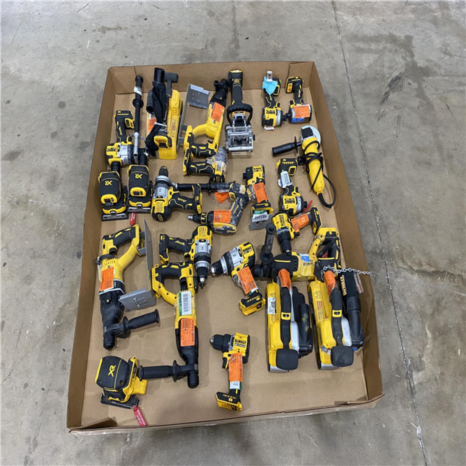 Houston Location AS IS - Tool Pallet