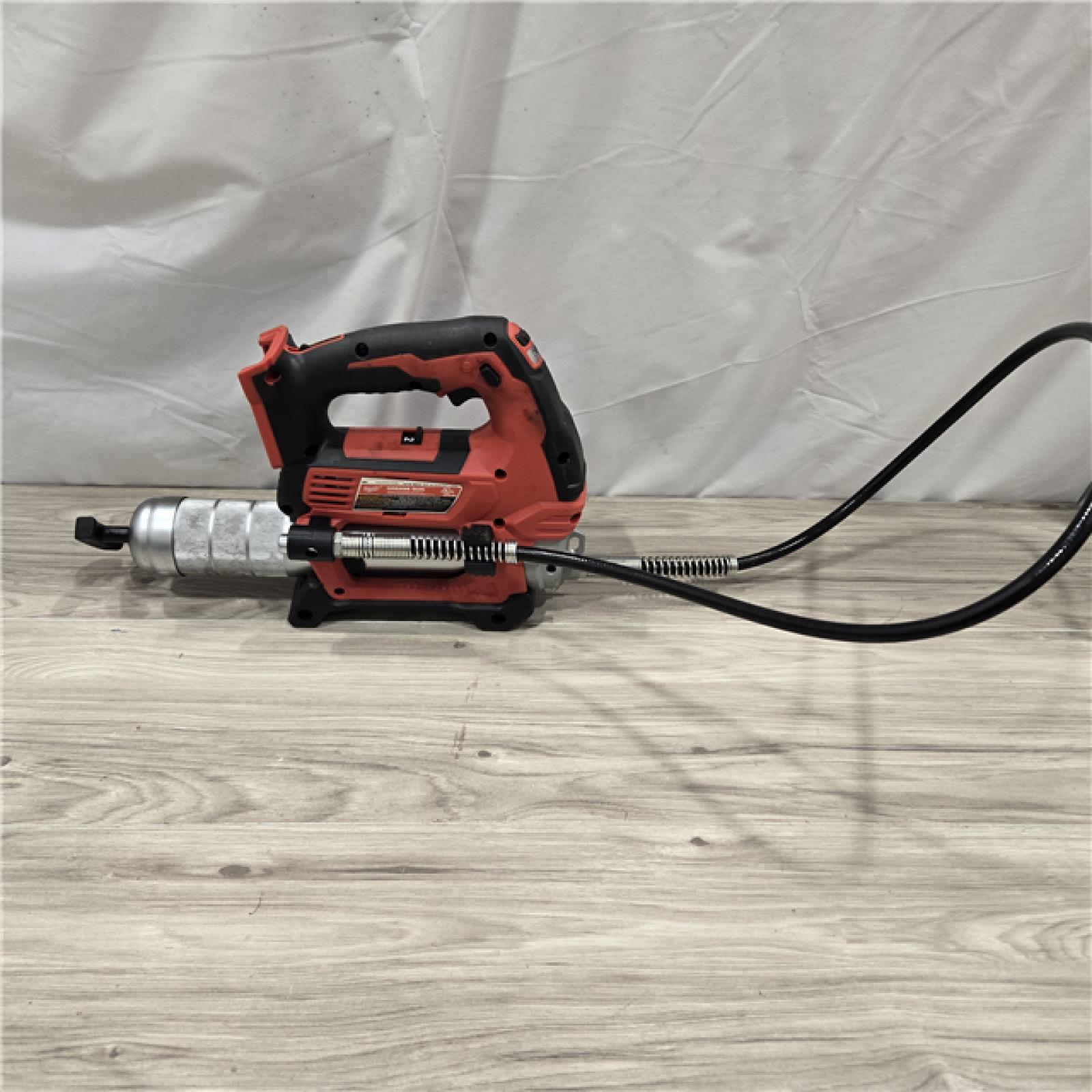AS-IS Milwaukee M18 18V Cordless Grease Gun 2-Speed (Tool-Only)