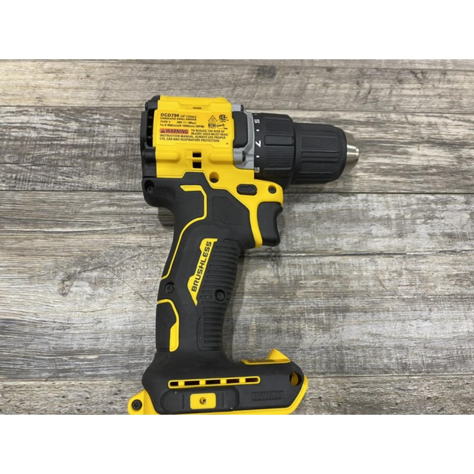 AS-IS DEWALT Atomic 20V Lithium-Ion Cordless Compact 1/2 in. Drill/Driver Kit
