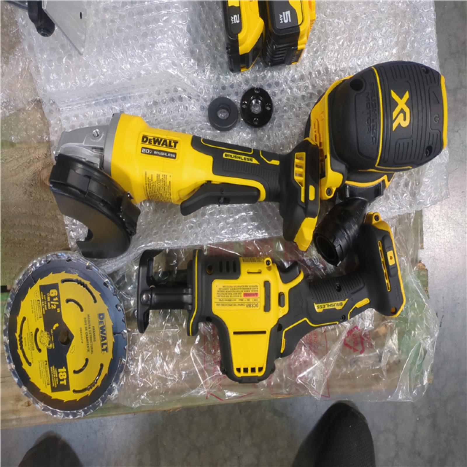CALIFORNIA AS-IS DEWALT 20v 6 TOOL COMBO KIT