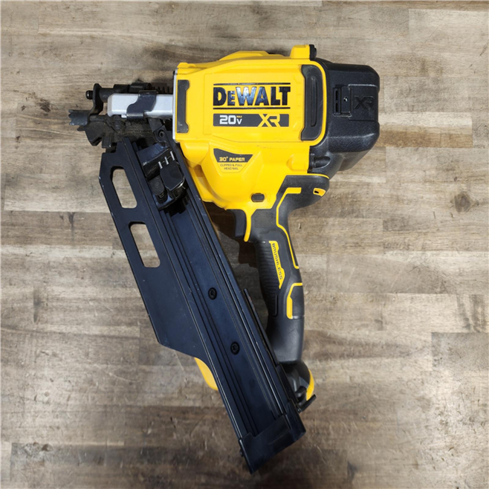 HOUSTON LOCATION - AS-IS DEWALT 20-Volt 30° Cordless Framing Nailer (Tool-Only)