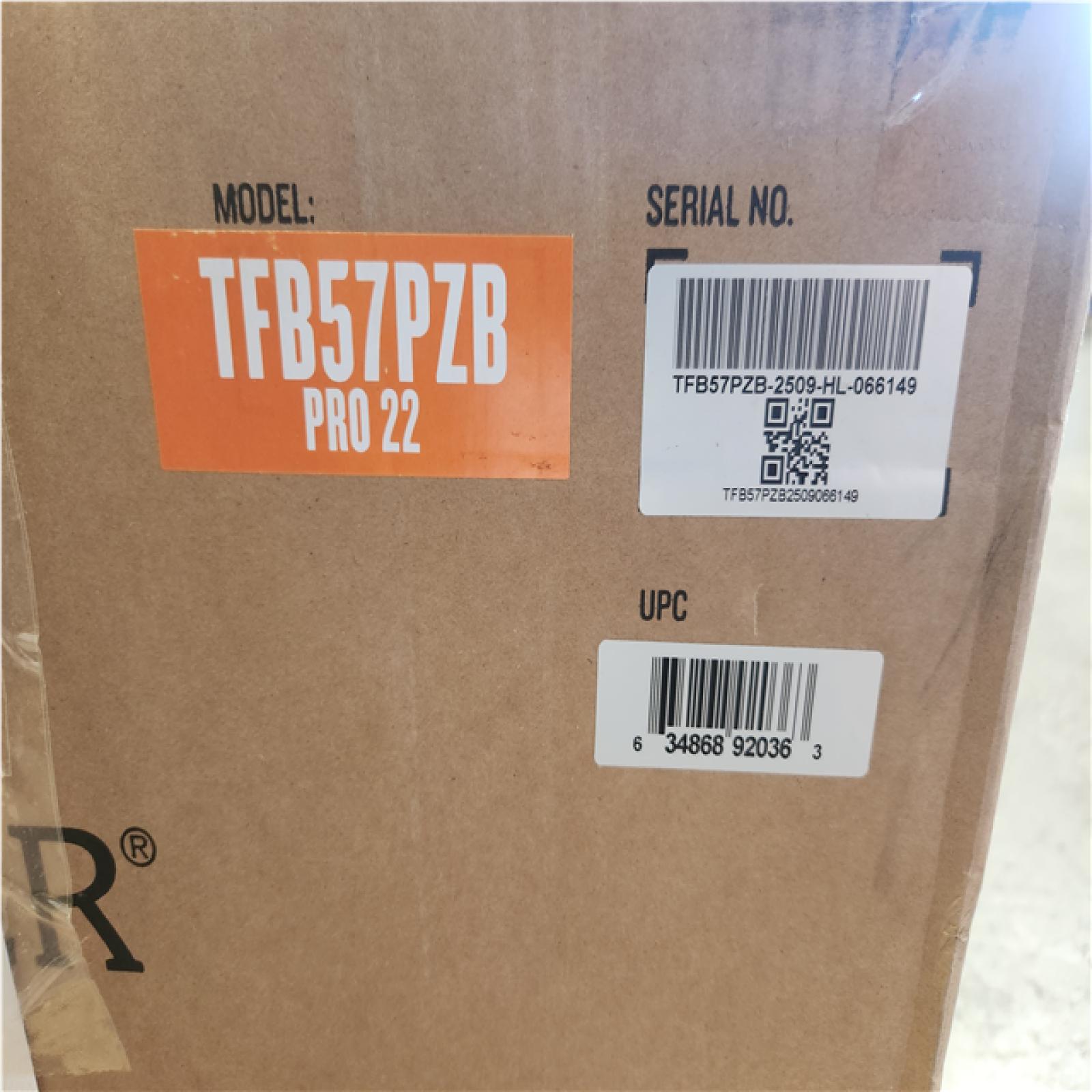 Phoenix LIKE NEW Traeger Pro 22 Wood Pellet Grill and Smoker in Bronze