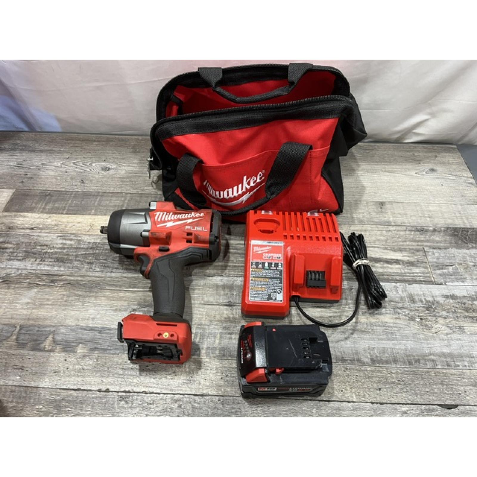 AS-IS Milwaukee FUEL 18V Lithium-Ion Brushless Cordless 1/2 in. Impact Wrench w/Friction Ring Kit
