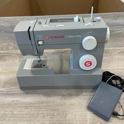 AS-IS SINGER 44S Classic Heavy Duty Sewing Machine