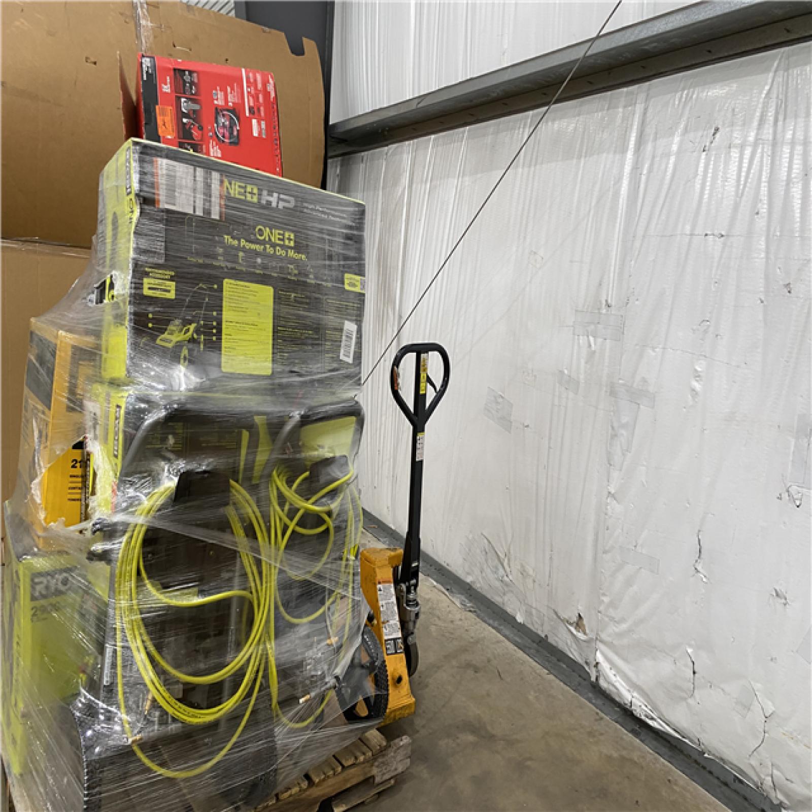 Houston Location AS IS - Tool Pallet