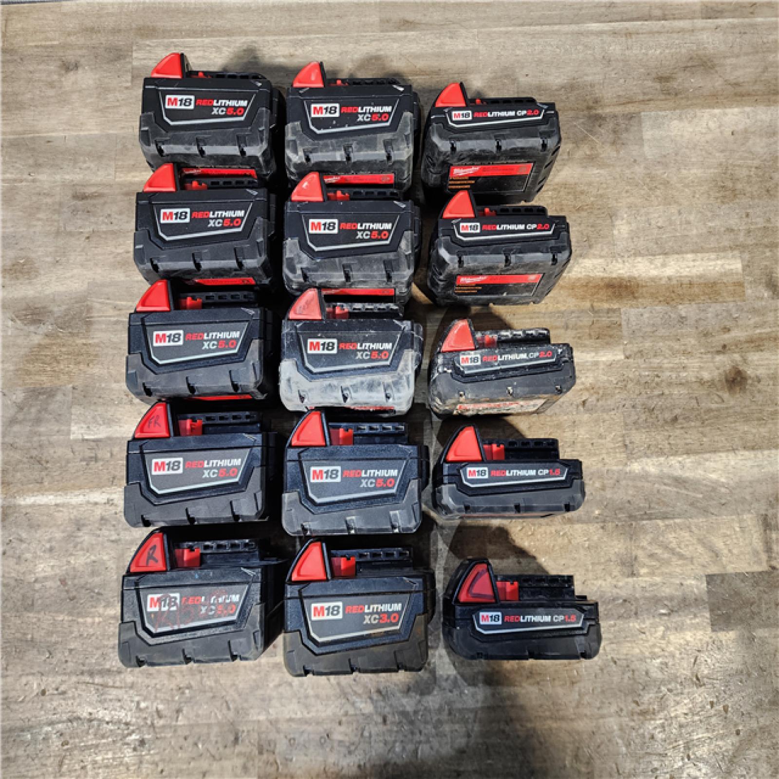 HOUSTON LOCATION - AS-IS MILWAUKEE BATTERY PACK QTY - 15