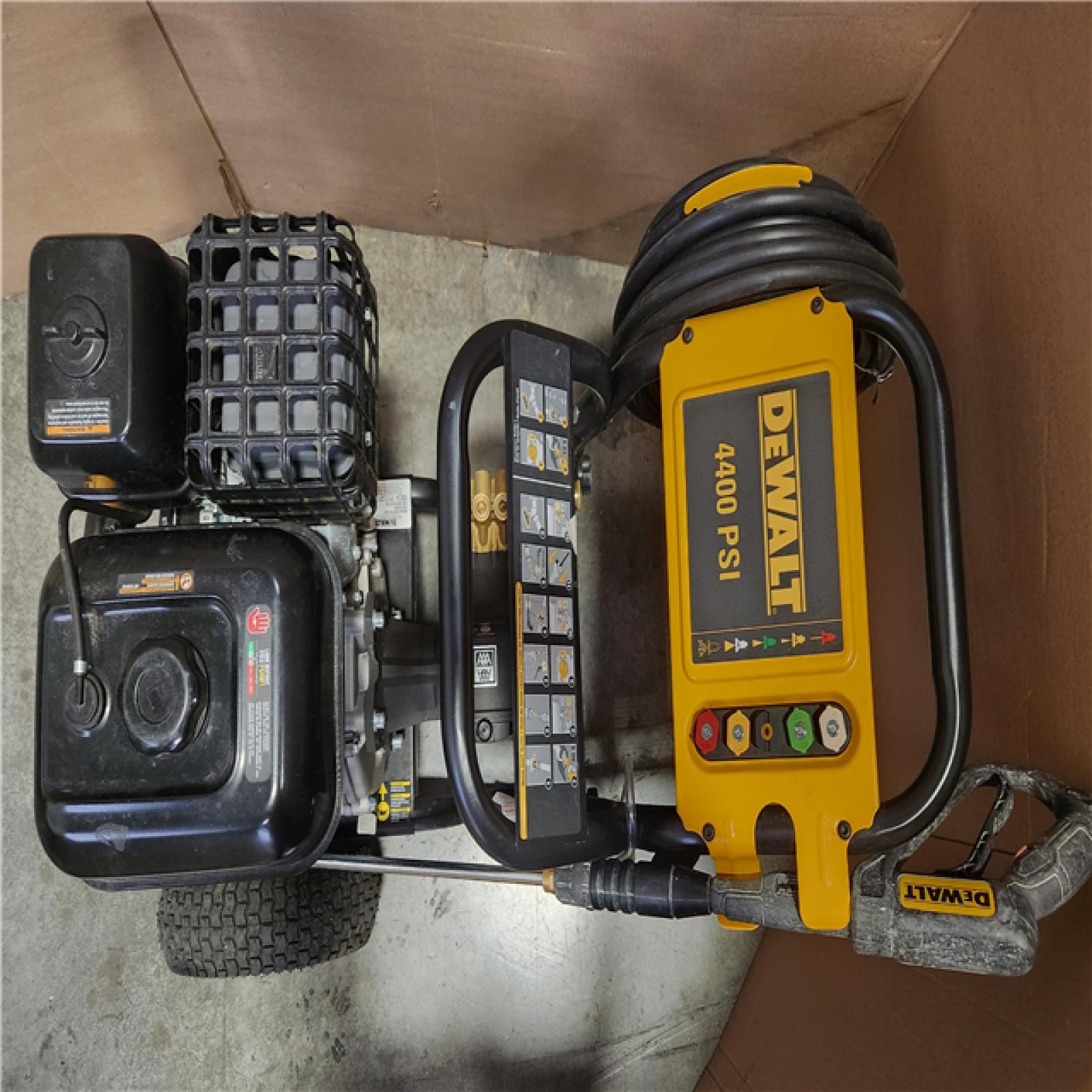 Phoenix AS-IS DEWALT 4400 PSI 4.0 GPM Cold Water Gas Pressure Washer