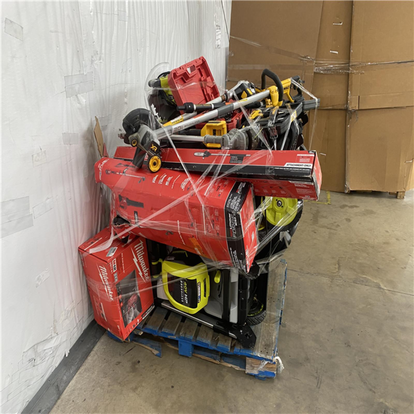 Houston Location AS IS - Tool Pallet
