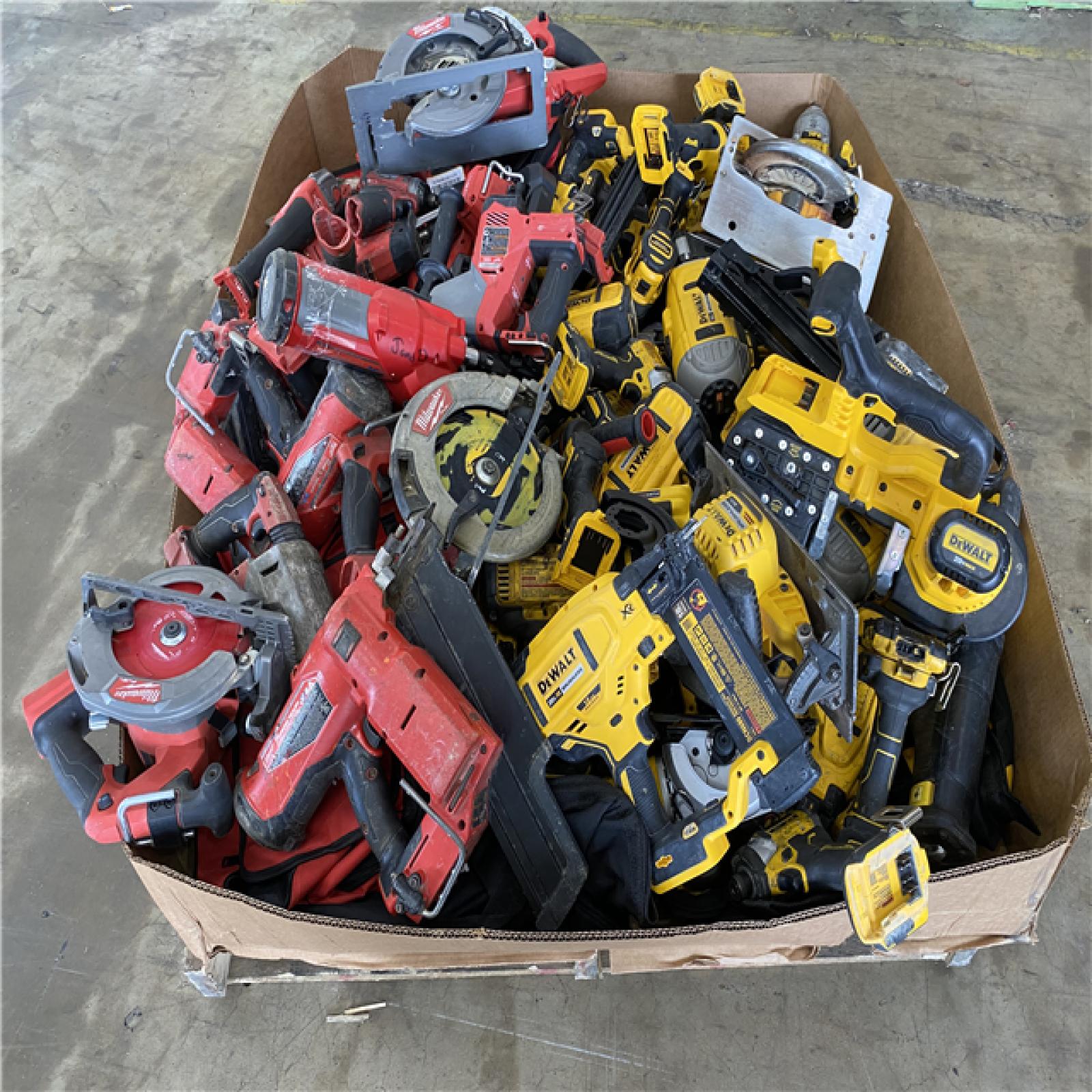 Houston Location AS IS - Tool Pallet