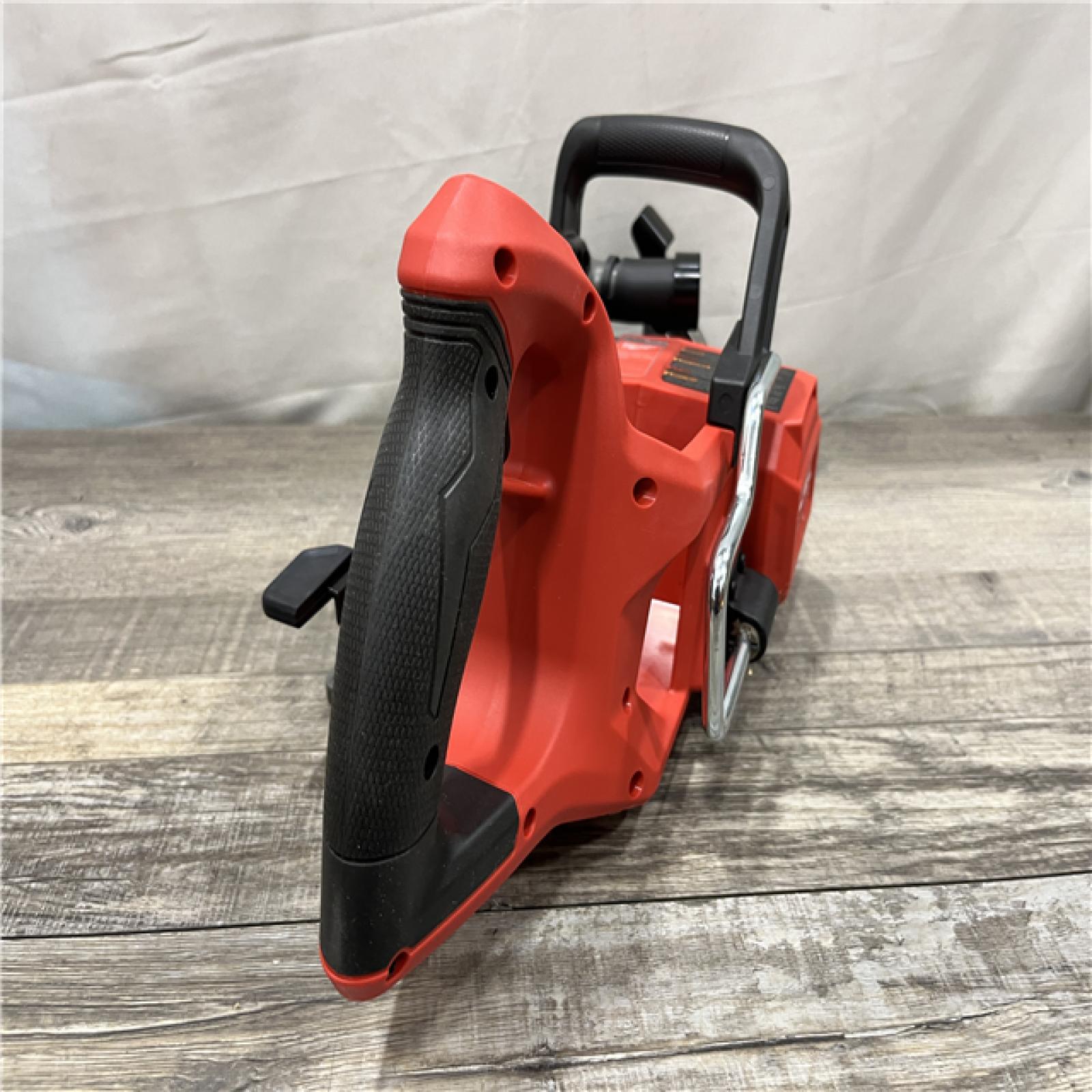 AS-IS Milwaukee FUEL 18V Lithium-Ion Cordless 7-1/4 in. Rear Handle Circular Saw (Tool-Only)