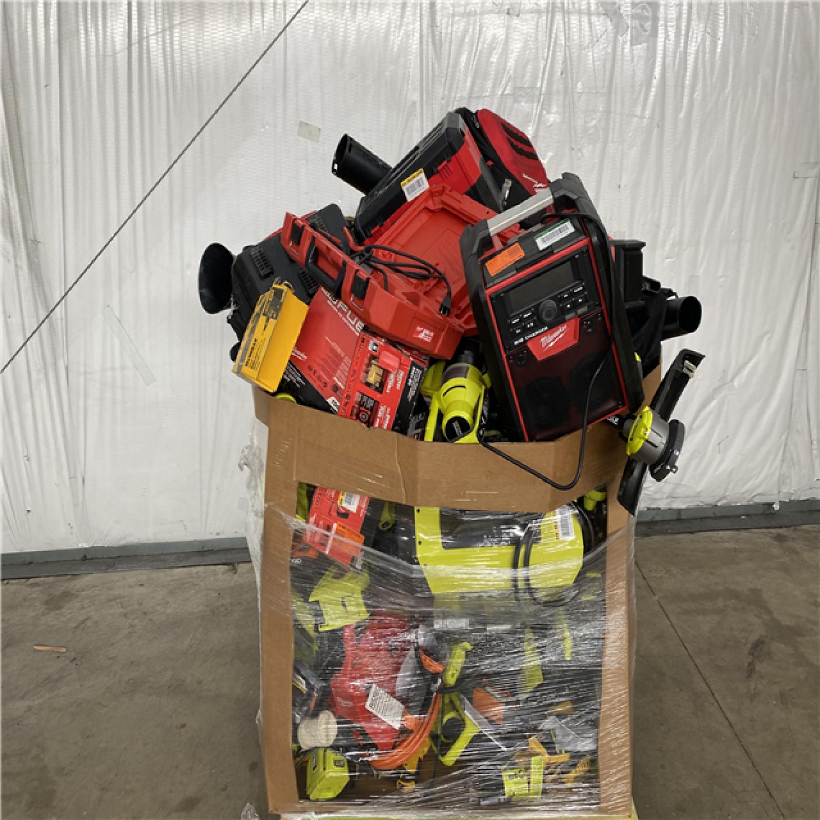 Houston Location AS IS - Tool Pallet