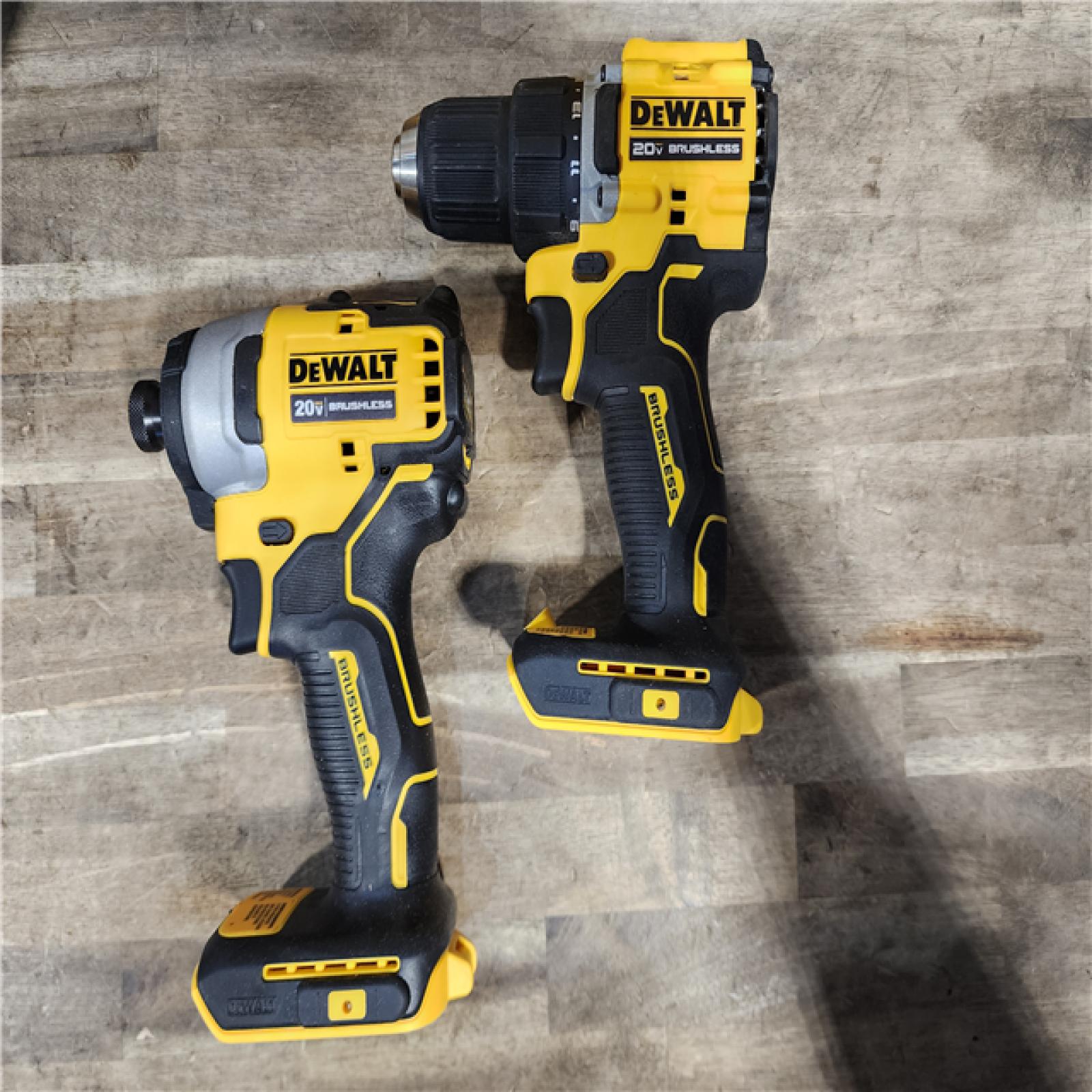 HOUSTON LOCATION - AS-IS Dewalt DCK225D2 20V MAX ATOMIC Brushless Compact Lithium-Ion 1/2 in. Cordless Drill Driver and 1/4 in. Impact Driver Combo Kit with 2 Batteries 2 Ah