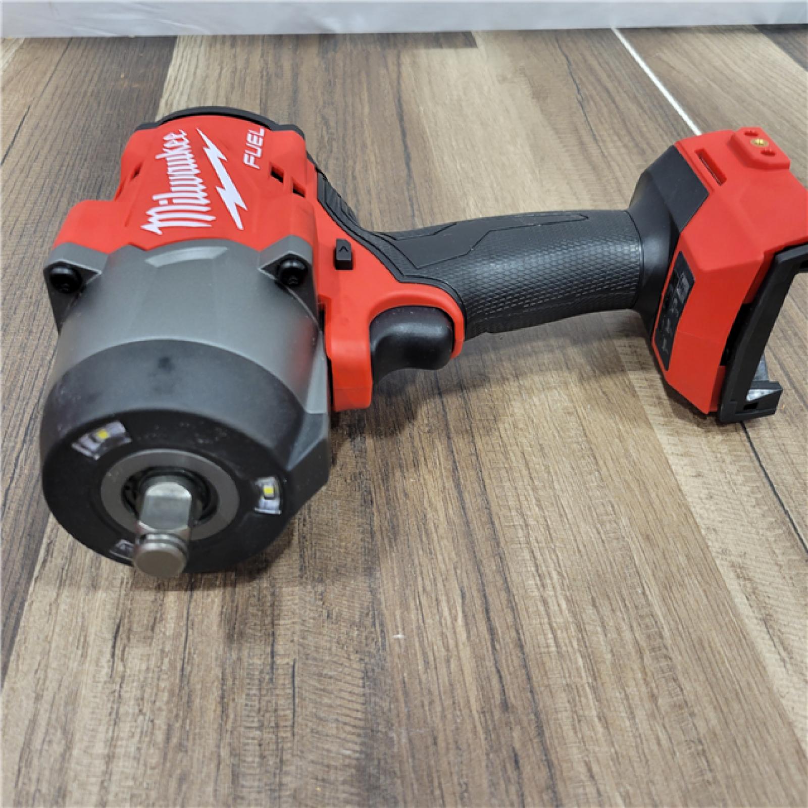 AS-IS Milwaukee M18 1/2 in. Cordless Brushless High Torque Impact Wrench Kit (Battery & Charger)