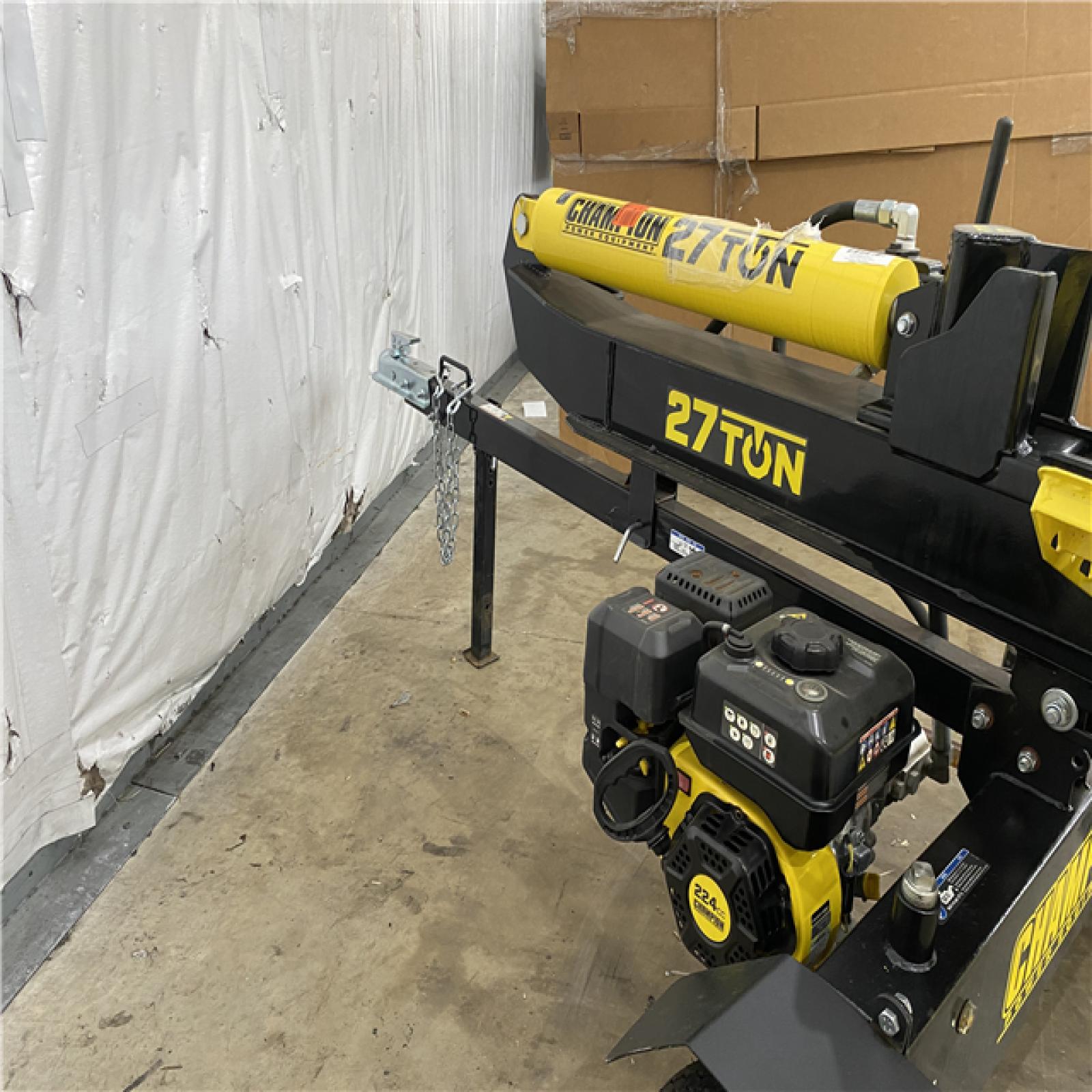 Houston Location AS IS - Champion 27 Ton Log Splitter