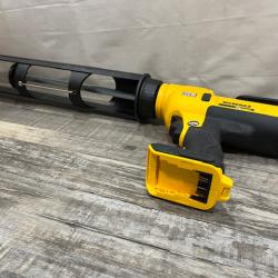 AS-IS DEWALT 20V MAX Cordless 29 oz / 600 ml Adhesive Gun (Tool Only)