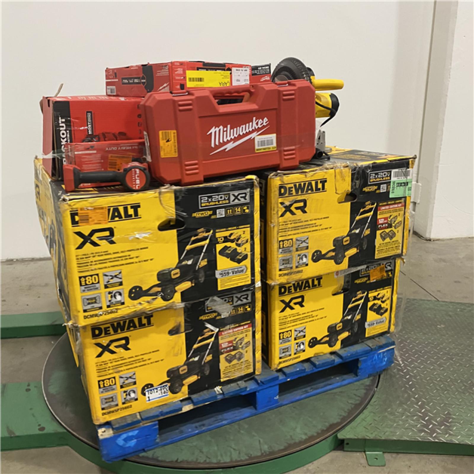 Dallas Location - As-Is Tool Pallet