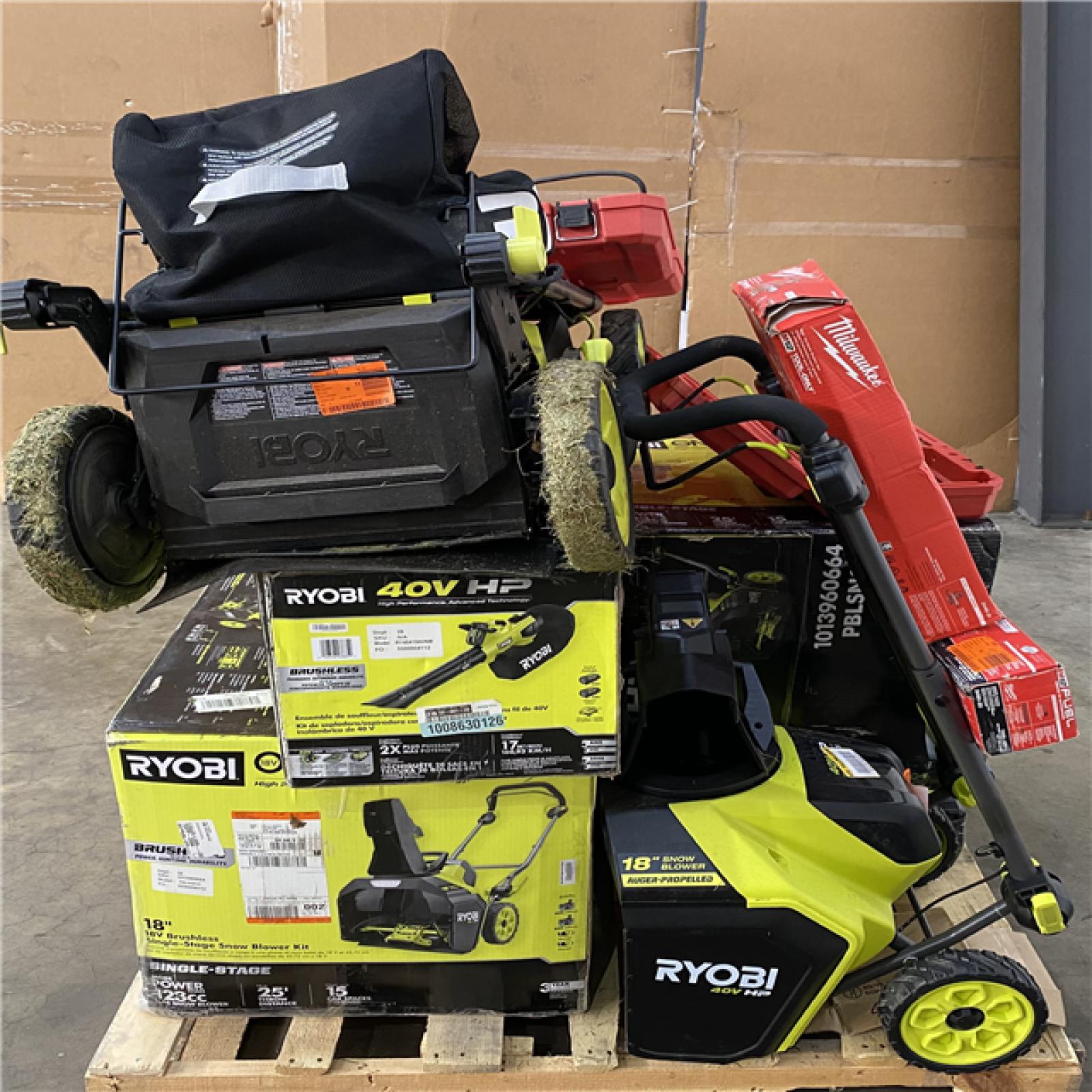 Houston Location AS IS - Tool Pallet