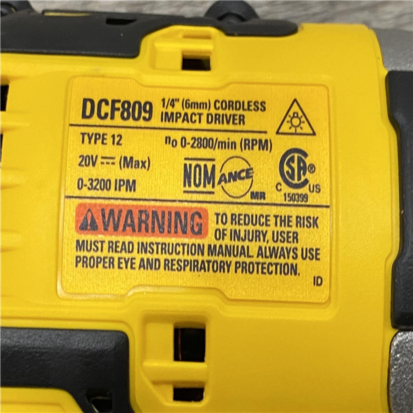 AS-IS DEWALT ATOMIC 20-Volt MAX Lithium-Ion Cordless Combo (2-Tool) Kit