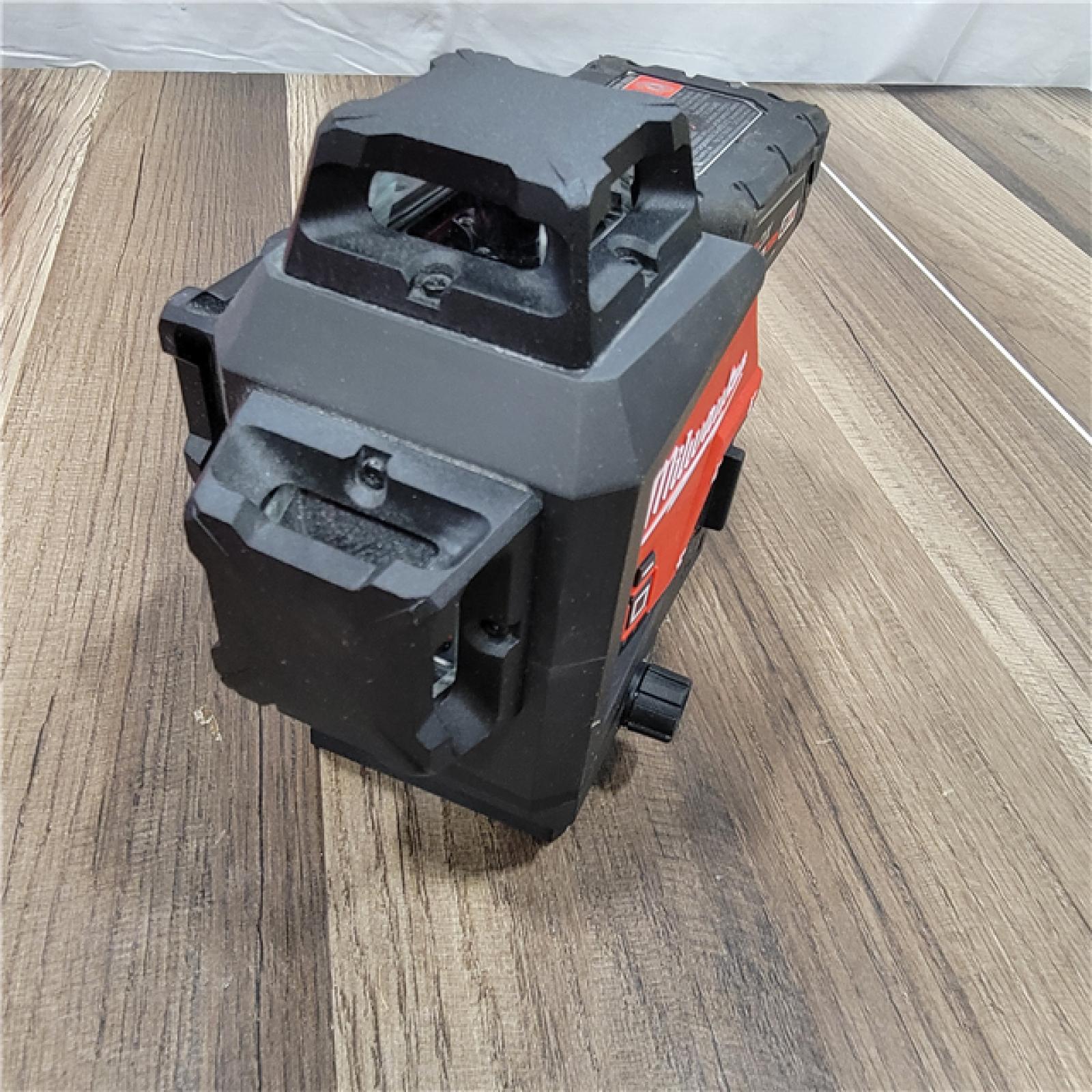 AS-IS Milwaukee-3632-21 M12 Green Beam Laser 360Â° 3-Plane Kit