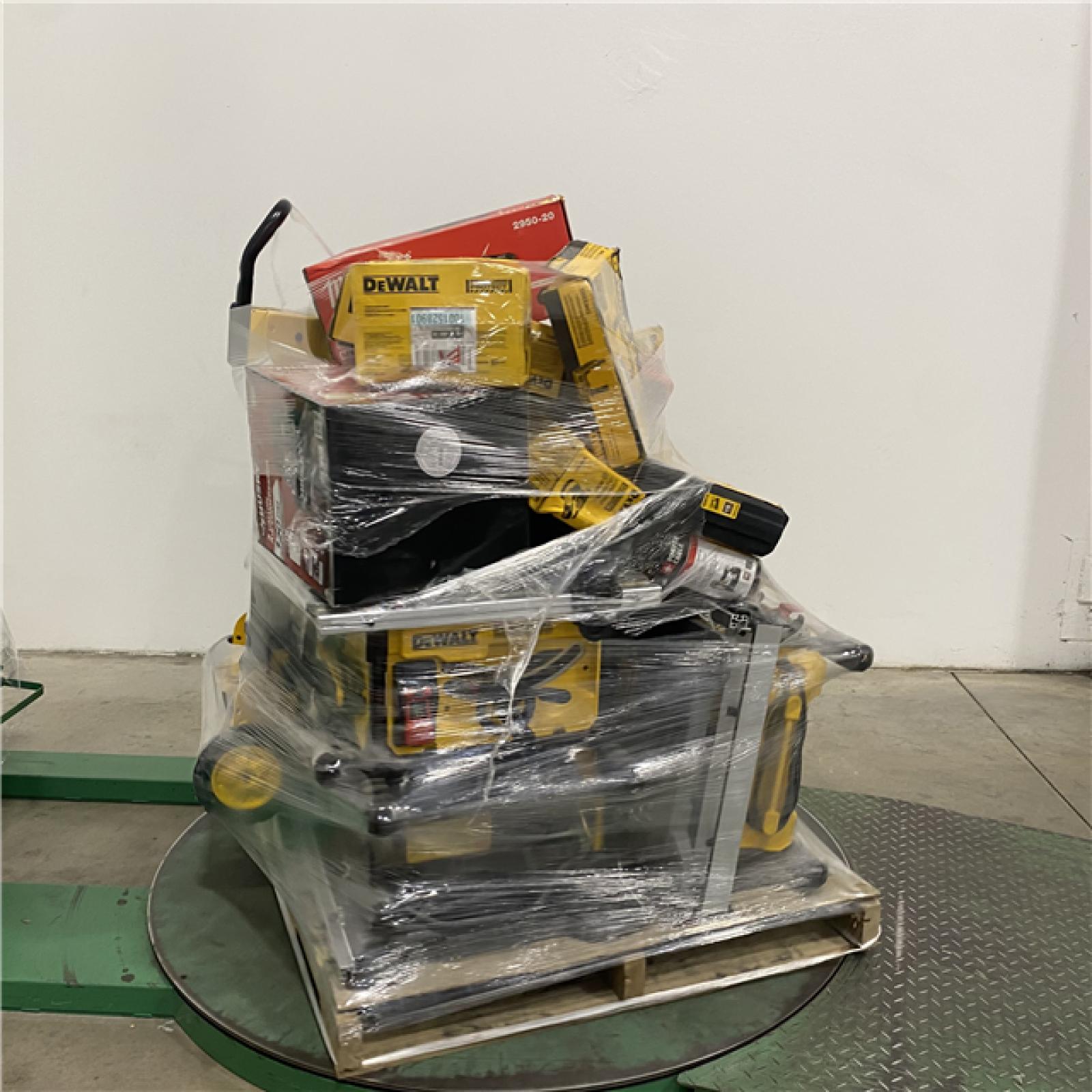 Dallas Location - As-Is Tool Pallet