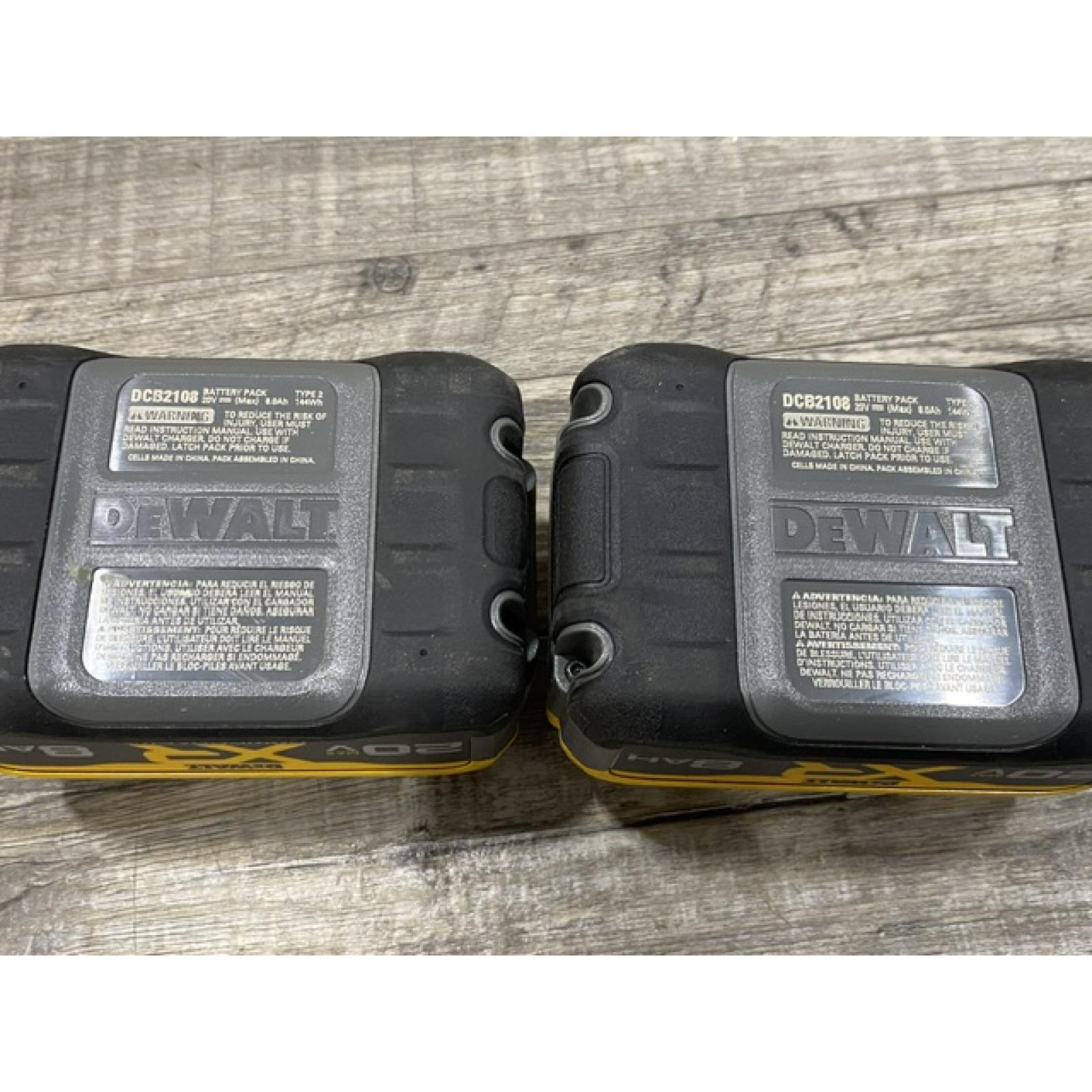 AS-IS DEWALT 20V MAX XR Lithium-Ion Battery and Charger Kit