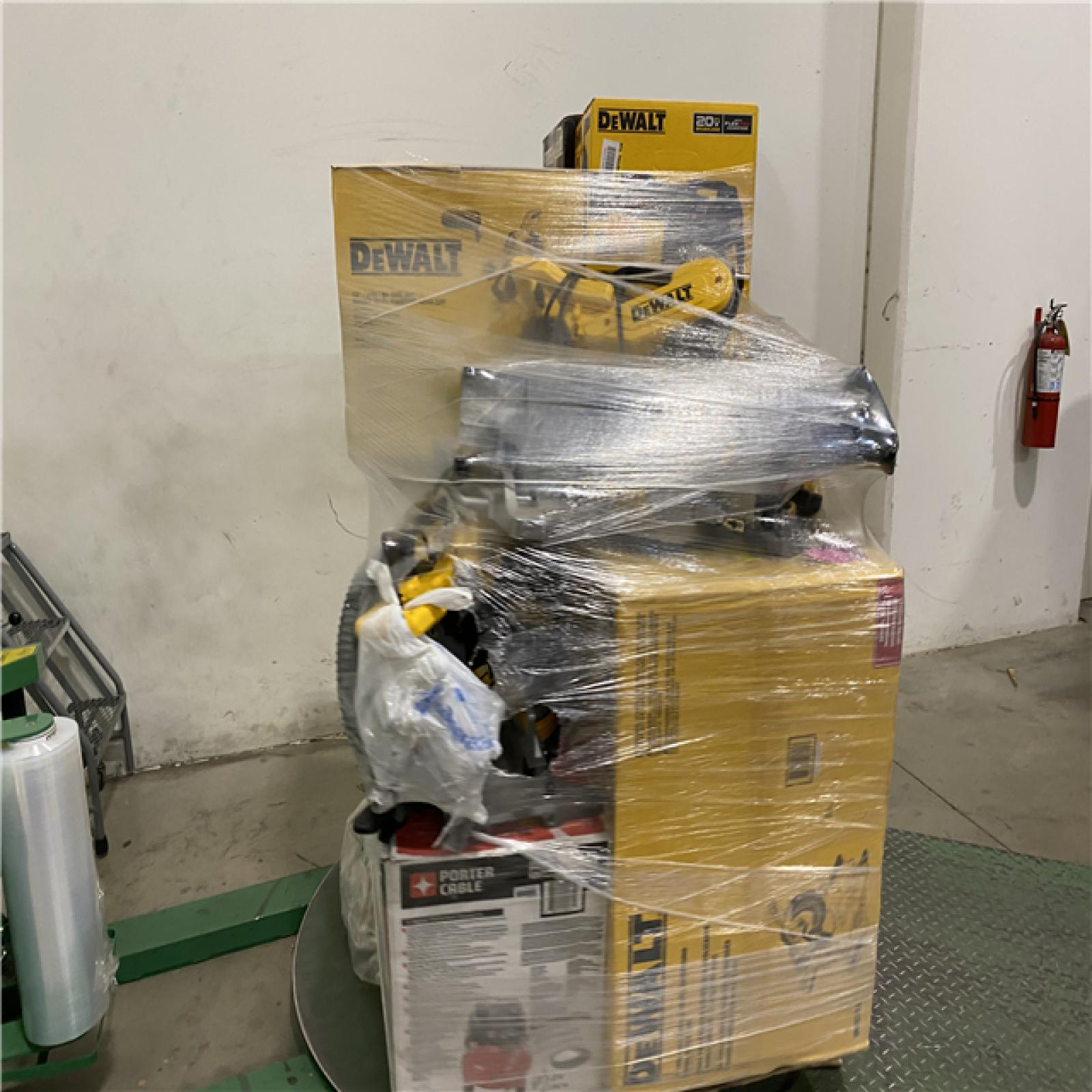 Dallas Location - As-Is DEWALT Tool Pallet