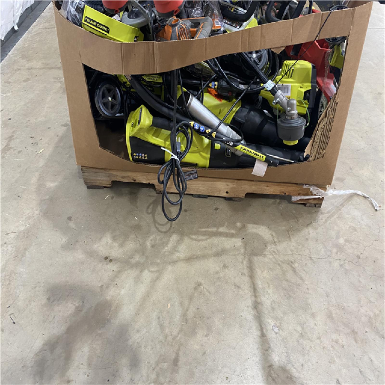Houston Location - AS-IS Tool Pallet