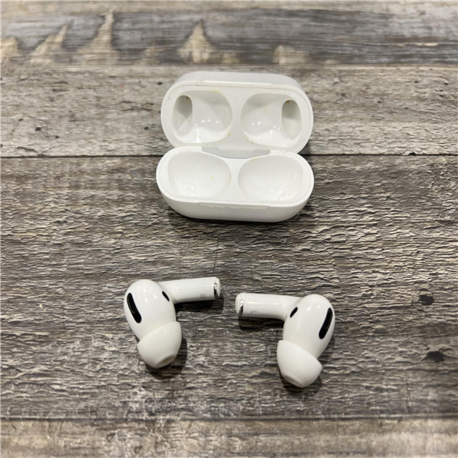 AS-IS AirPod Pro 1st. generation - with Active Noise Cancellation - White