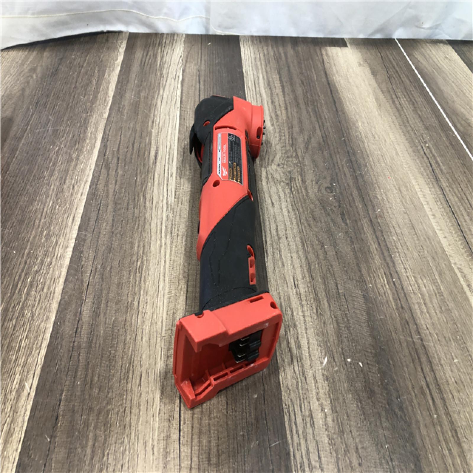 AS-IS Milwaukee  FUEL 18V Lithium-Ion Cordless Brushless Oscillating Multi-Tool (Tool-Only)