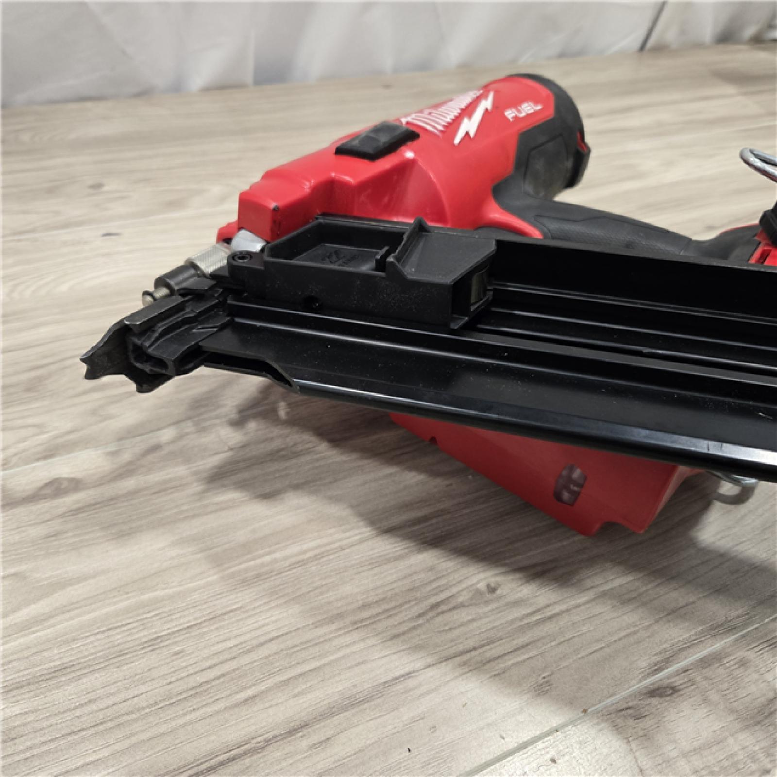 AS-IS Milwaukee 2744-20 M18 FUEL 18V Cordless Framing Nailer (Tool-Only)