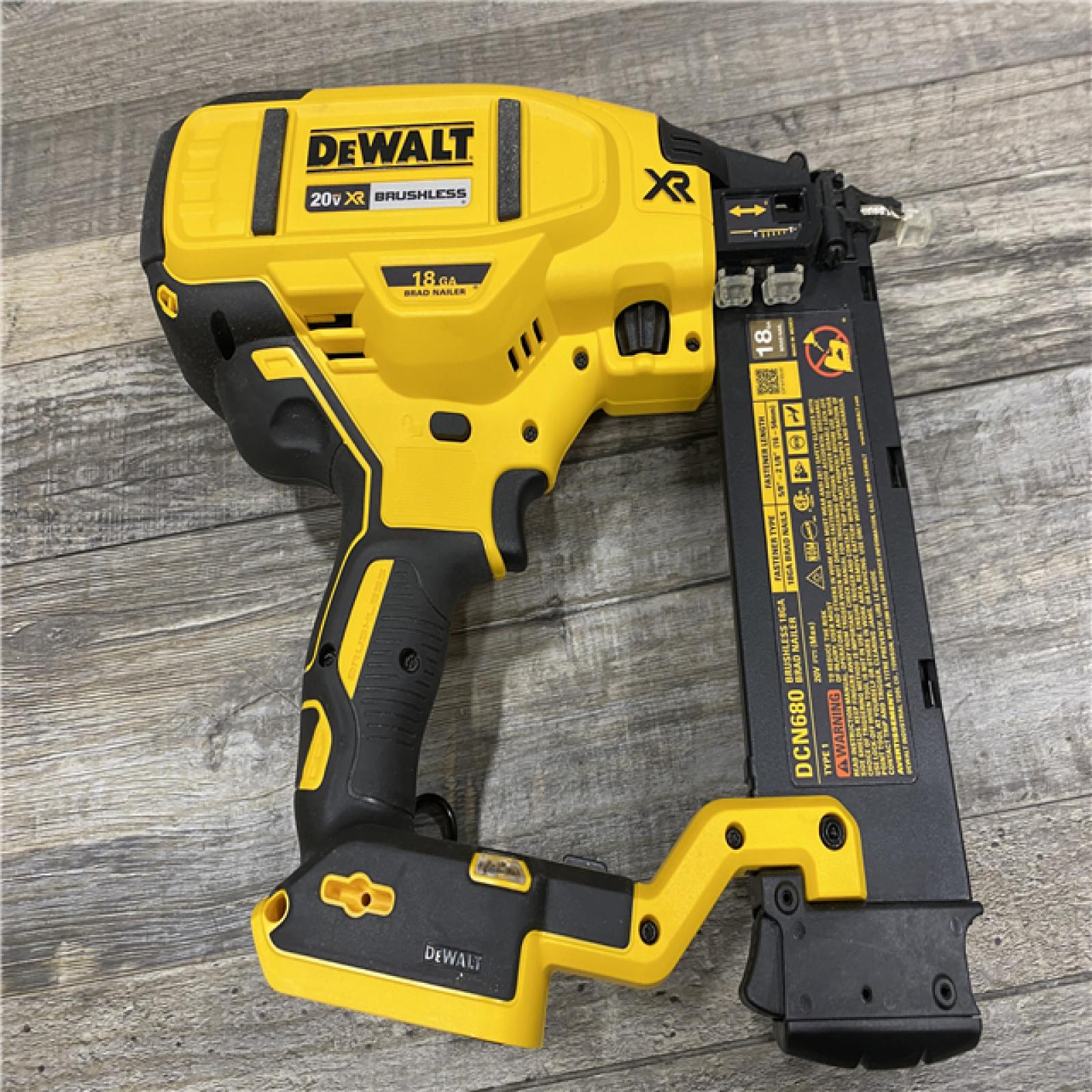 AS-IS DEWALT 20V MAX XR Lithium-Ion Electric Cordless 18-Gauge Brad Nailer (Tool Only)