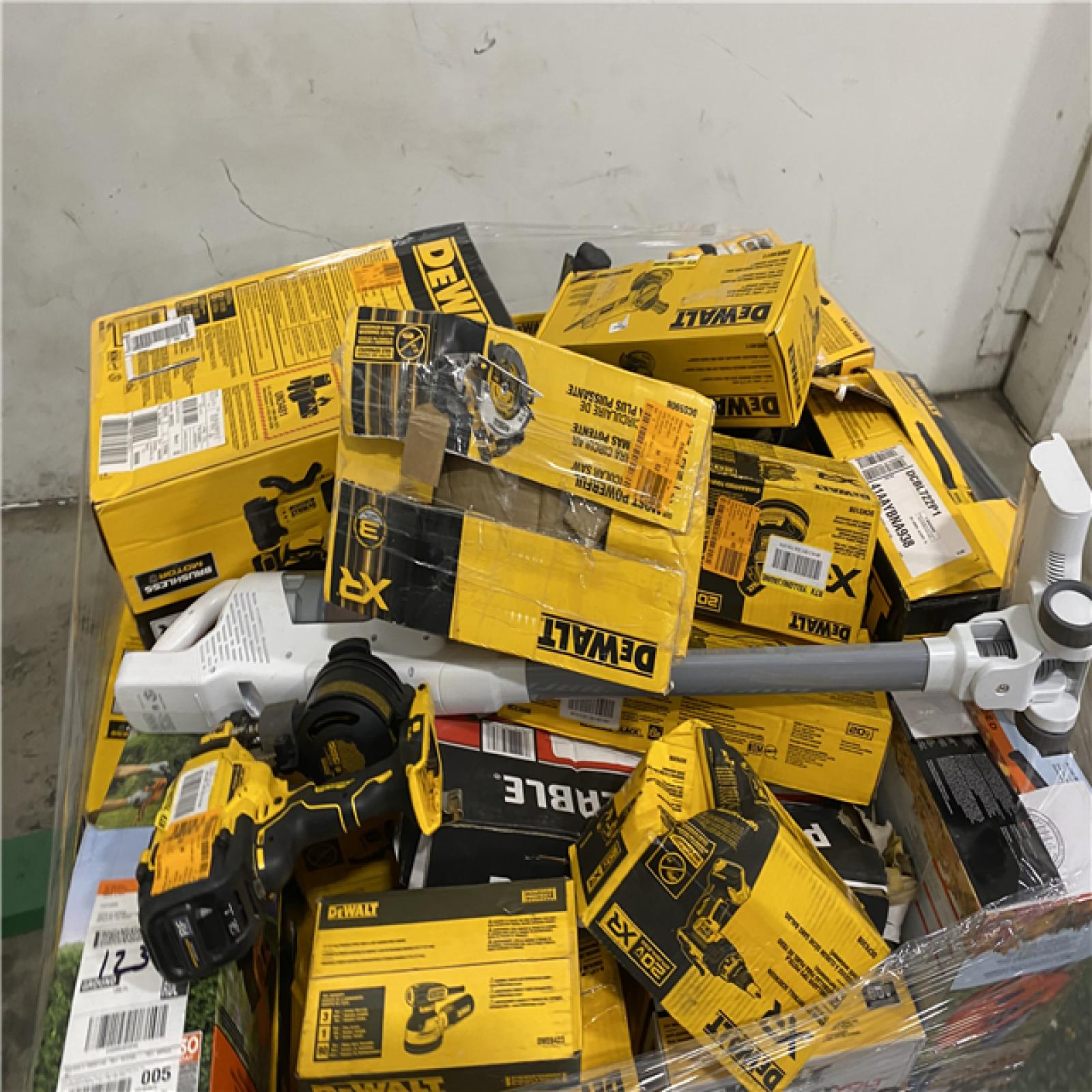 Dallas Location - As-Is Tool Pallet