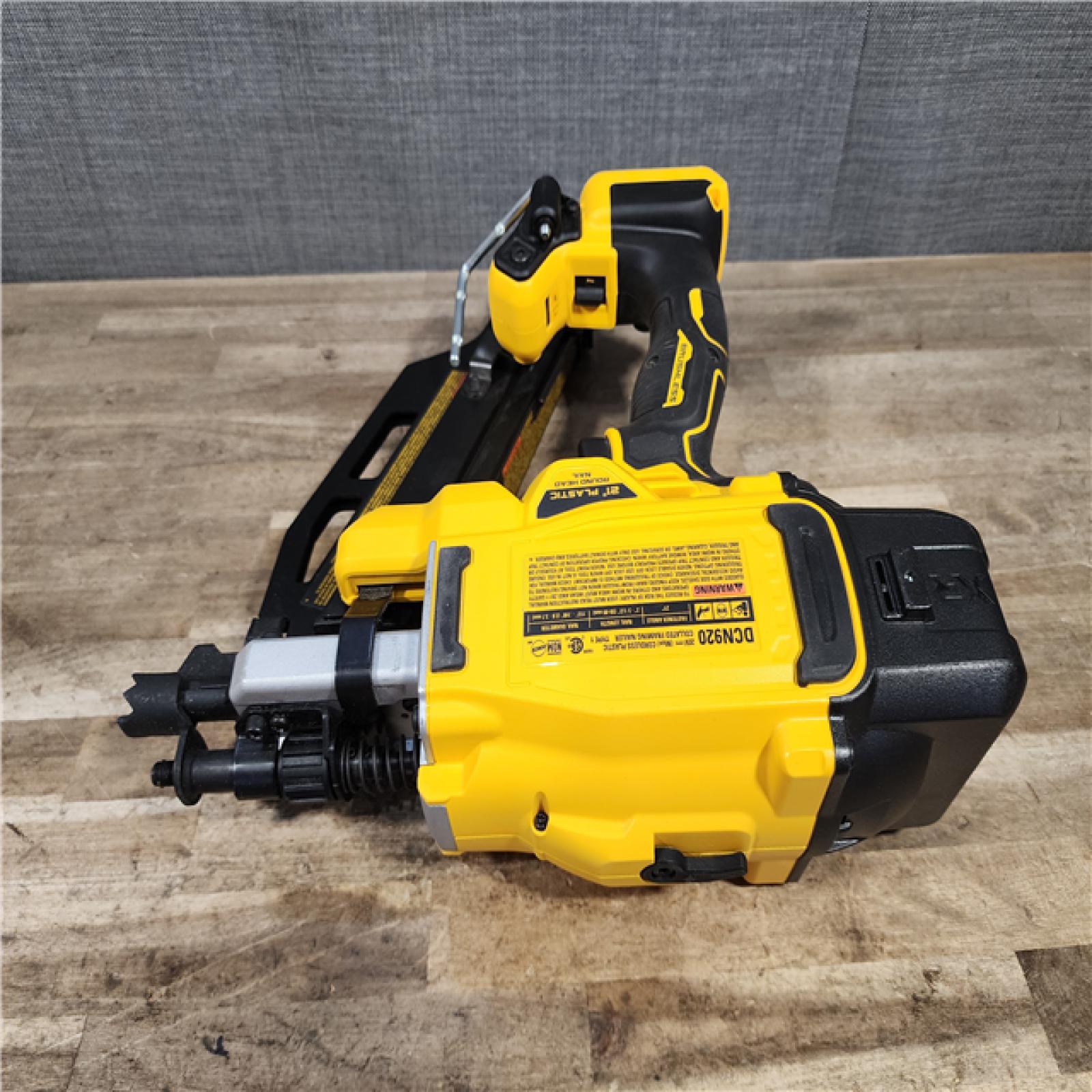 HOUSTON LOCATION - AS-IS DEWALT 20-Volt 21° Cordless Framing Nailer (Tool-Only)