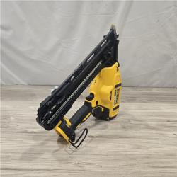 AS-IS DeWalt 15 GA ANGLED FINISH NAILER KIT