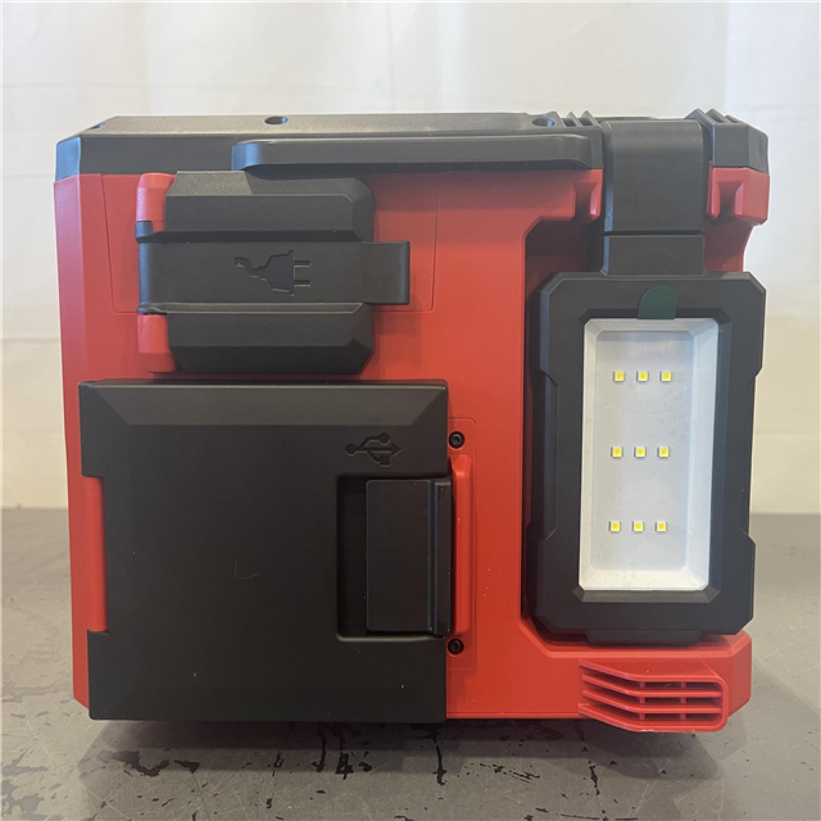 AS-IS- Milwaukee M18 PACKOUT Light/Charger