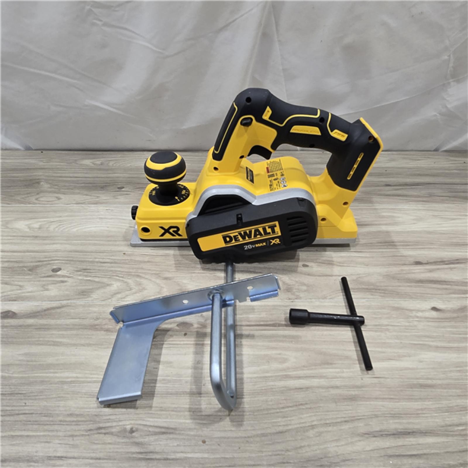AS-IS DEWALT DCP580B 20V MAX Planer (Tool-Only)