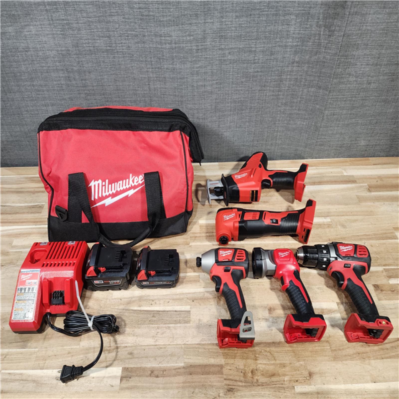 HOUSTON LOCATION - AS-IS Milwaukee 5 Tool Combo Kit W/ (2) Battery & Charger