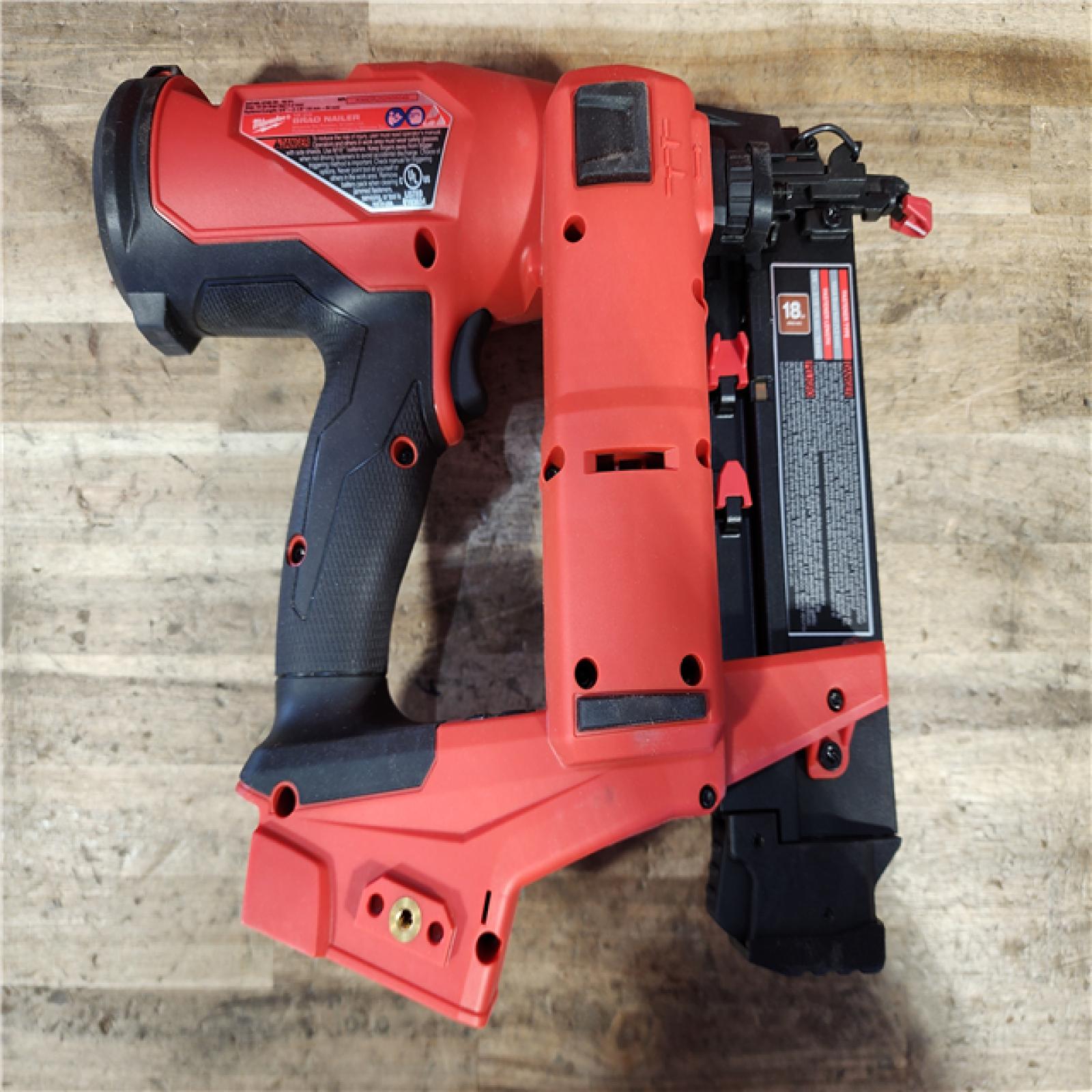 HOUSTON LOCATION - AS-IS Milwaukee FUEL 18-Volt Lithium-Ion Brushless Cordless Gen II 18-Gauge Brad Nailer (Tool-Only)