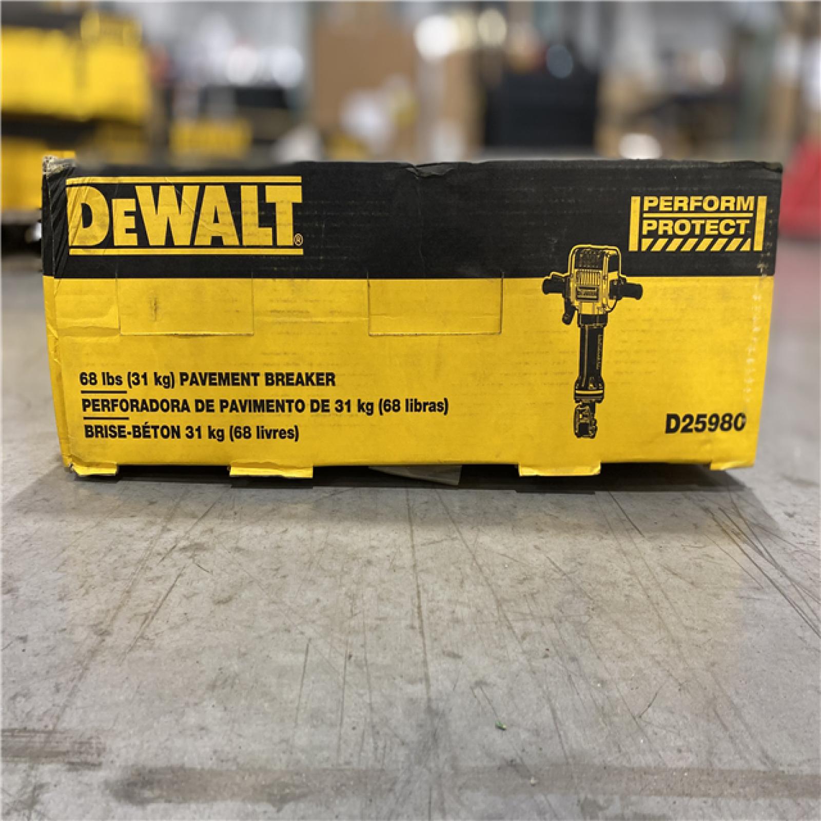 NEW! - DEWALT 15 Amp Heavy-Duty Pavement Breaker with SHOCKS Active Vibration Control